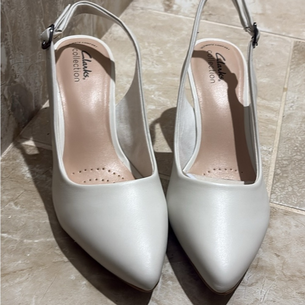 Clarks Women's Cream Slingback Heels
